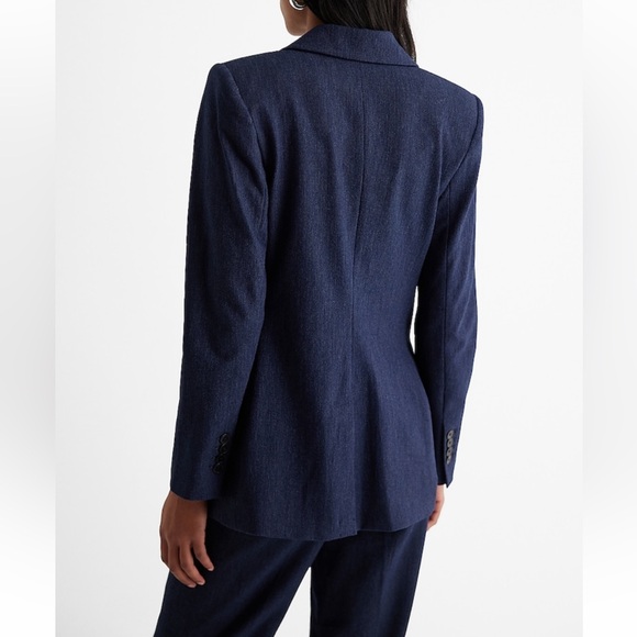 One Button Blazer - Picture 4 of 8